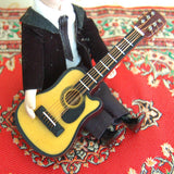 Maxbell 2pcs Vintage Dollhouse Miniature Wooden Classical Guitar Instrument 1/12 Scale