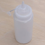 Maxbell Medium Size Plastic Sauce Squeeze Bottle Dispenser - 16oz