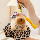 Maxbell Capybara Keychain Snuggling Capybara Bag Pendant for Birthday Gifts Children brown