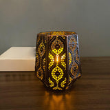Maxbell 2 Pieces Handmade Iron Candle Holder Hollow Gifts Christmas Decor
