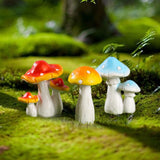 Maxbell 3Pcs Mini Mushroom Figurines Fairy Garden Decoration for Plant Pot Fish Tank