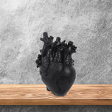 Maxbell Resin Figurine Indoor Decoration Heart Statue for Bookshelf Office Fireplace Black