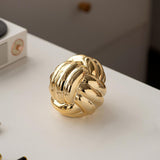 Maxbell Knot Statue Sculpture Ceramic Figurine Artwork Creative Yarn Ball Ornament