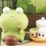 Resin Statues Animal Sculptures Indoor Bedroom Desk Miniature Frog Figurines with Tea Pot