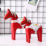 2Pcs Dalecarlian Wooden Horse Decorating Novelty Swedish Dala Horse Statues red