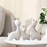 3 Pieces Ceramic Giraffe Family Statues for Kitchen Dining Household Friends White and Silver