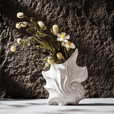 Maxbell Conch Shaped Flower Vase Floral Arrangement for Entrance Living Room Bedroom Color Box Packaging