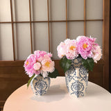Maxbell Chinese Ceramic Flower Vase Home Decor Plant Holder for Office Wedding Table Begonia 8cmx15cm