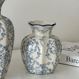 Maxbell Chinese Ceramic Flower Vase Home Decor Plant Holder for Office Wedding Table Begonia 8cmx15cm