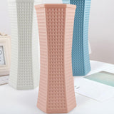 Maxbell Flower Vase Minimalist Easy to Use Ideal Gift Modern Simple Desktop Ornament Pink