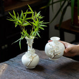 Maxbell Ceramic Flower Vase Modern Floral Arrangement for Table Bookshelf Decoration White Long Neck