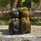 Maxbell Highland Cow Couple Figurine Tabletop Ornament for Farmhouse Desk Home Decor