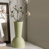 Maxbell Ceramic Flower Vase Frosted Porcelain Vase for Entryway Bookshelf Decoration Green