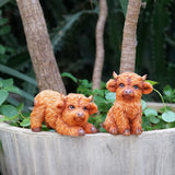 Maxbell 2 Pieces Highland Cow Figurines Cute Collection for Living Room Bedroom Desk