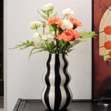 Maxbell Painted Striped Ceramic Vase Centerpiece for Bookshelf Wedding Room Entrance Black