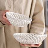 Maxbell Ceramic Fruit Bowl Desktop Woven Serving Platter for Home Wedding Graduation 19.8cmx19.8cmx5.5cm