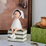 Maxbell Girl Statue Resin Gift Character Figurine for Coffee Table Living Room Porch