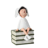 Maxbell Girl Statue Resin Gift Character Figurine for Coffee Table Living Room Porch