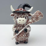 Maxbell Highland Cow Statue Resin Decorative Ornament for Home Bookshelf Living Room White
