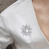 Maxbell Snowflake Brooch Pin Elegant Winter Snowflake Brooch for Dress Clothes Scarf Silver