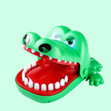 Maxbell Funny Biting Finger Toy Classic Biting Hand Finger Toy for Holiday Halloween Crocodiles