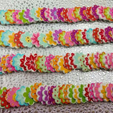 Maxbell 150Pcs Daisy Flower Wooden 2-holes Buttons for Crafts Scrapbooking 20mm 25mm