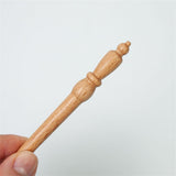 Maxbell Embroidery Hook with 3 Needle Portable DIY Non Slip Weaving Knitting Needle