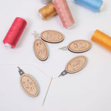 Maxbell 2 Pieces Needle Threaders Portable for DIY Sewing Quilting Crafting Projects Set A