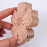 Maxbell Magnetic Needle Nanny Cute Embroidery Needle Holder Cross Stitch Accessories Flower B
