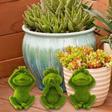 Maxbell Furry Flocked Frog Statue Crafts Garden Sculpture for Home Office Porch Lawn