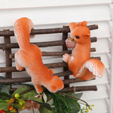 Maxbell 2 Pieces Squirrel Figurines Cute Animal Figurine for Outdoor Backyard Indoor
