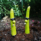Maxbell 2 Pieces Garden Stakes Plant Art Rustic Ornaments for Park Outside Black Glasses