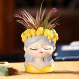 Maxbell Cute Resin Planter Gift Modern Girl Face Flower Pot for Balcony Table Garden Style A