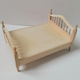 Maxbell 2pcs 1:12 Scale Dollhouse Double Bed Collection Bedd for Kids