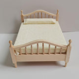 Maxbell 2pcs 1:12 Scale Dollhouse Double Bed Collection Bedd for Kids