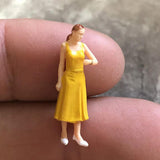 Maxbell 1:64 Model People Figure Scenes Realistic Tiny People for Decoration Diorama Dress Lady