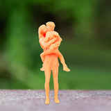 Maxbell 1:64 Model People Figure Scenes Realistic Tiny People for Decoration Diorama Mom Holds Baby
