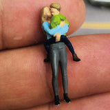 Maxbell 1:64 Model People Figure Scenes Realistic Tiny People for Decoration Diorama Mom Holds Baby