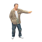 Maxbell 1:64 Standing Boy Model Resin for Micro Landscapes Diorama Photography Props khaki