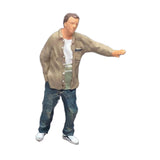 Maxbell 1:64 Standing Boy Model Resin for Micro Landscapes Diorama Photography Props khaki
