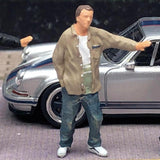 Maxbell 1:64 Standing Boy Model Resin for Micro Landscapes Diorama Photography Props khaki