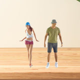Maxbell 2Pcs 1/64 Man and Woman Figures Props A Couple for DIY Scene Micro Landscape
