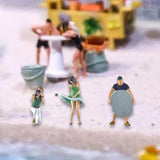Maxbell 1/64 Beach Filming People Figure Crafts Resin for Scenery Landscape Ornament