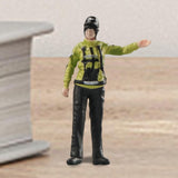 Maxbell 1/64 Scale Female Police Figures Layout Realistic Collection Resin Figurines Go gesture