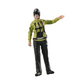 Maxbell 1/64 Scale Female Police Figures Layout Realistic Collection Resin Figurines Go gesture