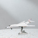 Maxbell 1/144 Scale Aircraft Model Collection Aircraft Ornament for Living Room Cafe Style A