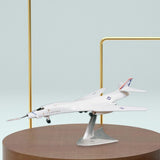 Maxbell 1/144 Scale Aircraft Model Collection Aircraft Ornament for Living Room Cafe Style A