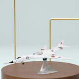 Maxbell 1/144 Scale Aircraft Model Collection Aircraft Ornament for Living Room Cafe Style B
