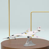 Maxbell 1/144 Scale Aircraft Model Collection Aircraft Ornament for Living Room Cafe Style C