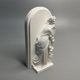 Maxbell Deskt Ornament Lifelike Present Goddess Sculpture for Living Room Hotel Lawn
